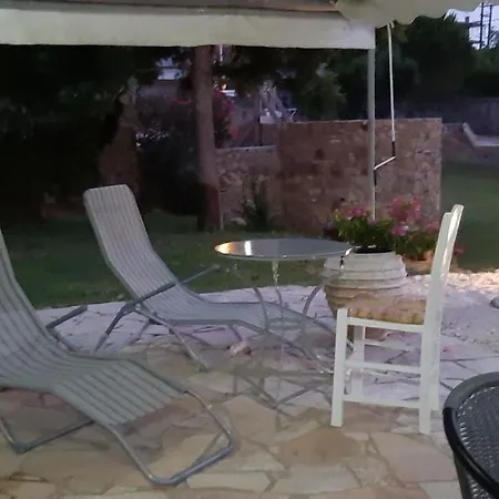 Holiday home Hannas Paradise - Evi Skafidia