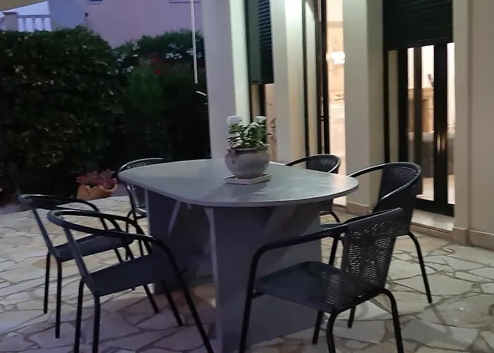 Prázdninový dům Hannas Paradise - Evi